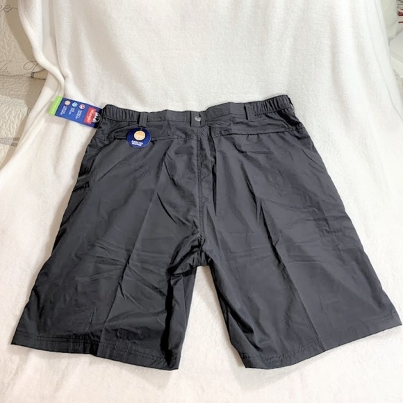 wrangler performance hybrid shorts